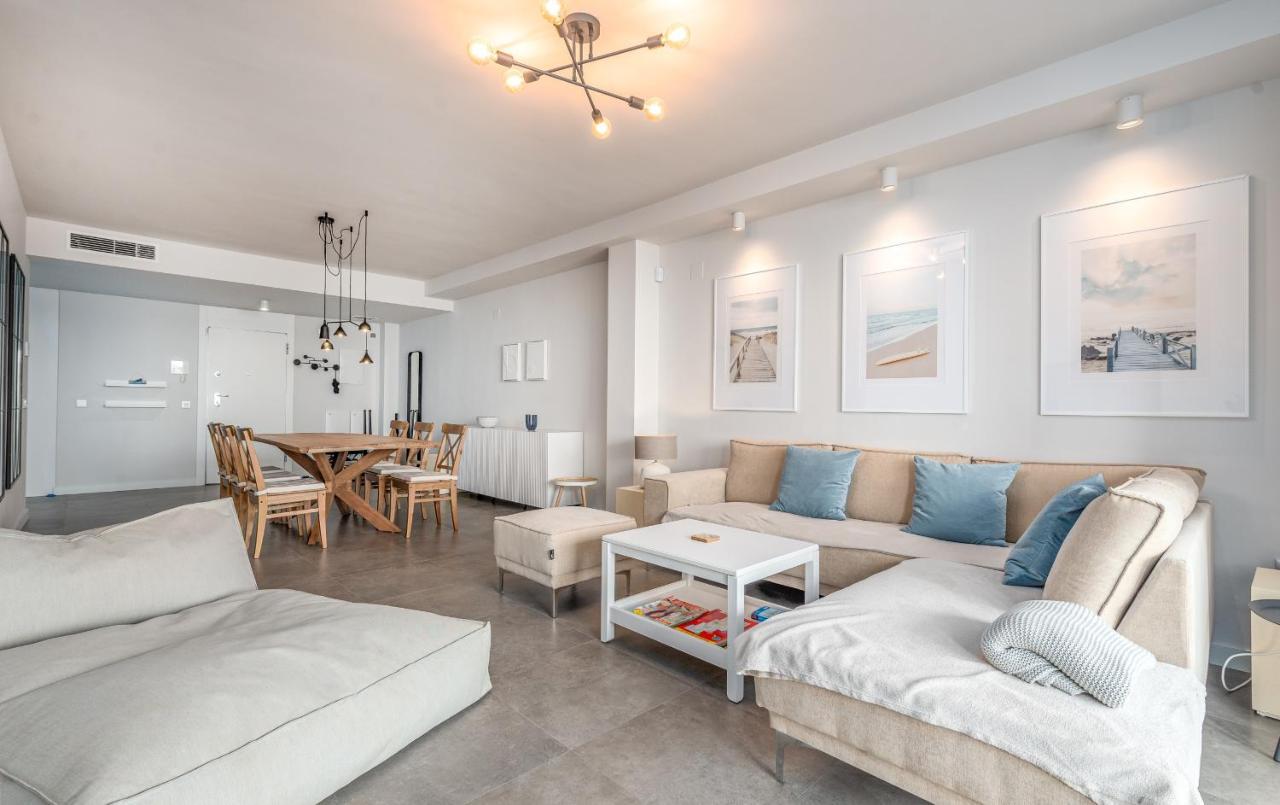 Luxurious Apartment With Sea Views Blue Suites B2-103 Manilva Kültér fotó